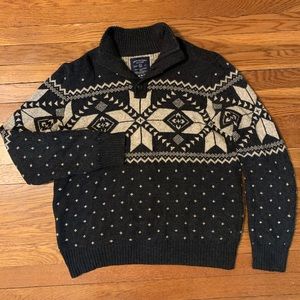 American Eagle Buttoned Knit